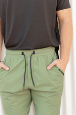 Load image into Gallery viewer, Move Joggers